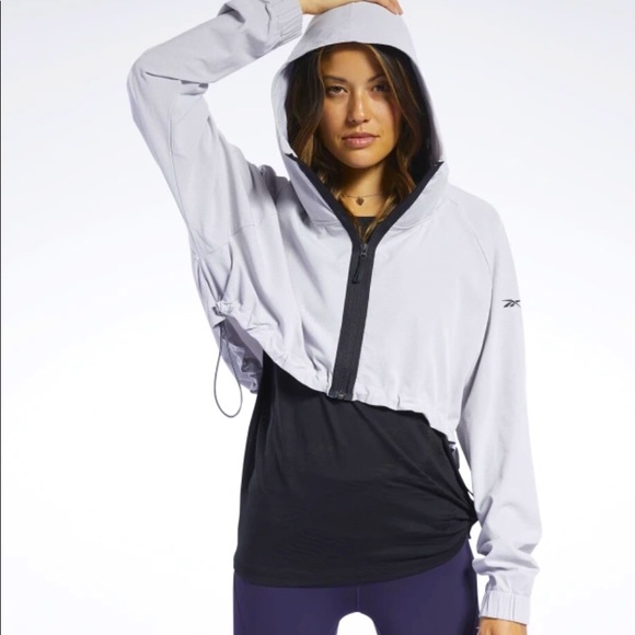 Reebok Sterling Grey - Crop Jacket - Picture 2 of 7